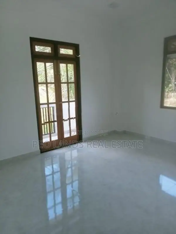 (AH231) Two Storey House for Sale in Homagama