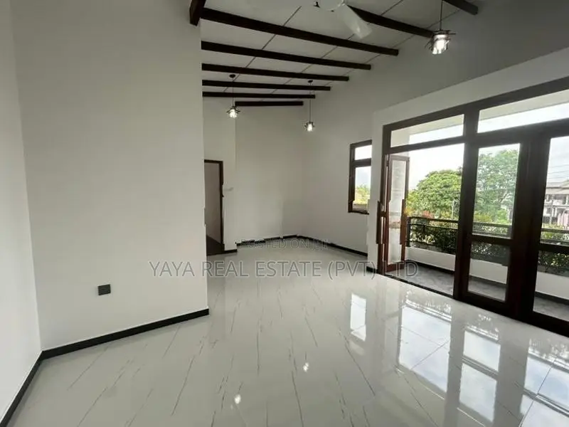 BRAND NEW HOUSE FOR SALE IN PILIYANDALA