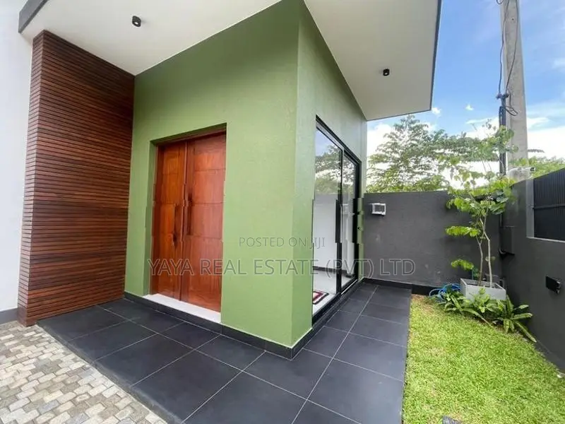 Super Luxury Brand New House For Sale In Kottawa