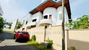 (SH1443) Two Storey House for Sale in Battaramulla