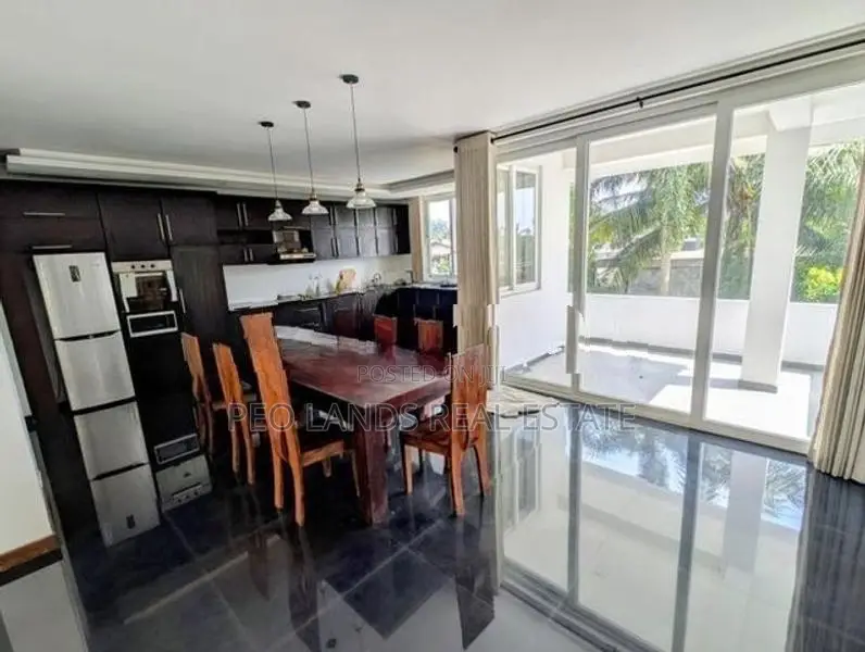 (SH1298) Multi Storey House with 100 Perch Land for Sale in Rajagiriya