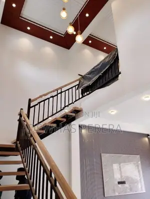 2 story superb luxury house waboda road idighmula juntion Kadawatha