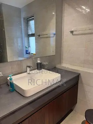 Fully furnished luxury apartment for rent in Colombo 07