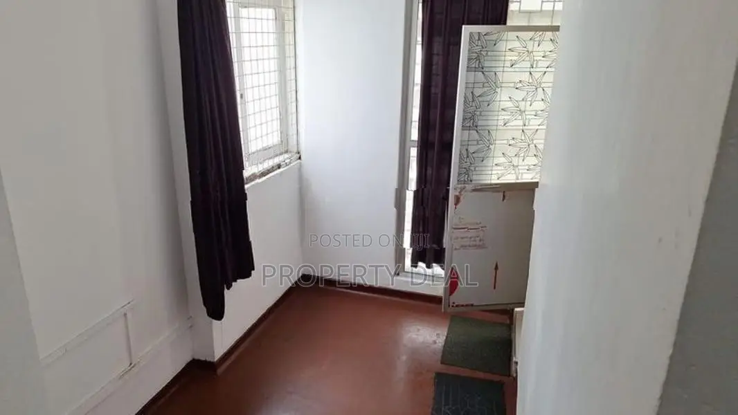 Commercial Building for Rent Colombo 05 - PDC121