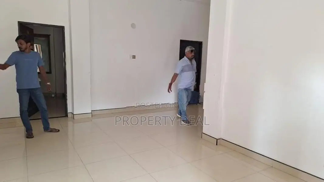 Commercial Building for Rent Colombo 4 - PDC123