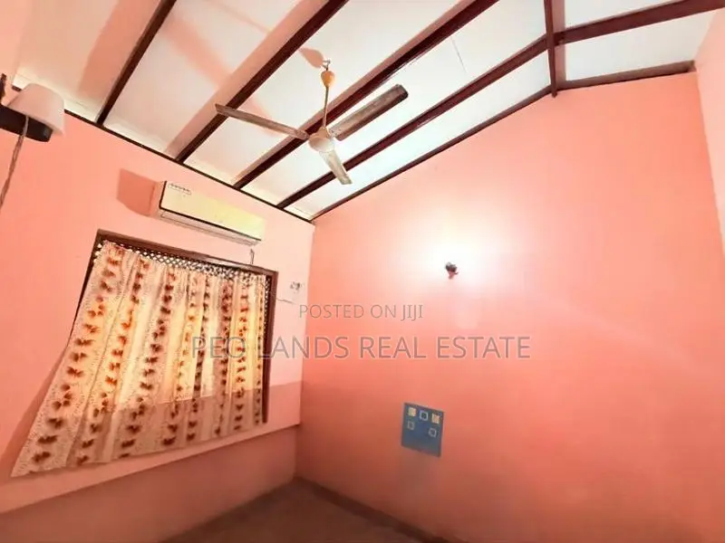 (SH1554) Two Storey House for Sale in Pelawatta, Battaramulla