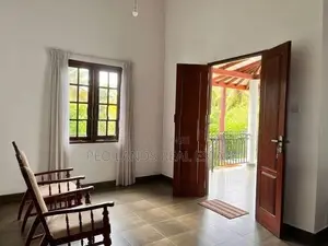 (AAR244) Fully Furnished 3 Bedroom Apartment for Rent in Kottawa