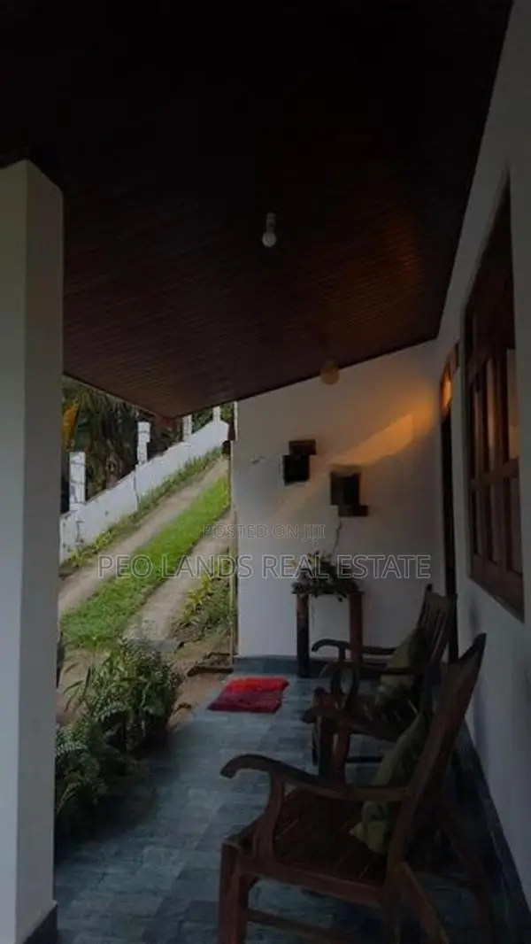 (AH58) Three Bedroom House for Sale in Padukka