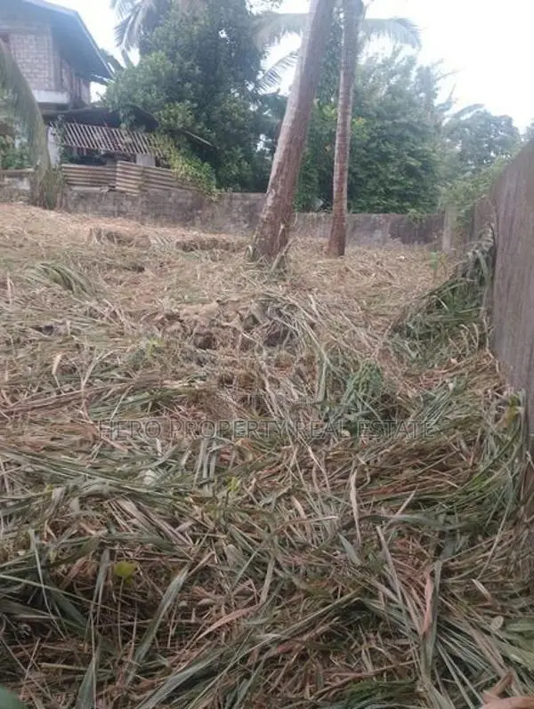 පර්චස් 15.5ක වටිනා බිම් කොටසක් අතුරුගිරිය නගරයට ආසන්නයෙන් විකිණීමට