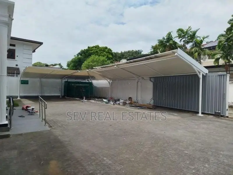 Colombo 7 - Commercial Building for Rent 15,000Sq