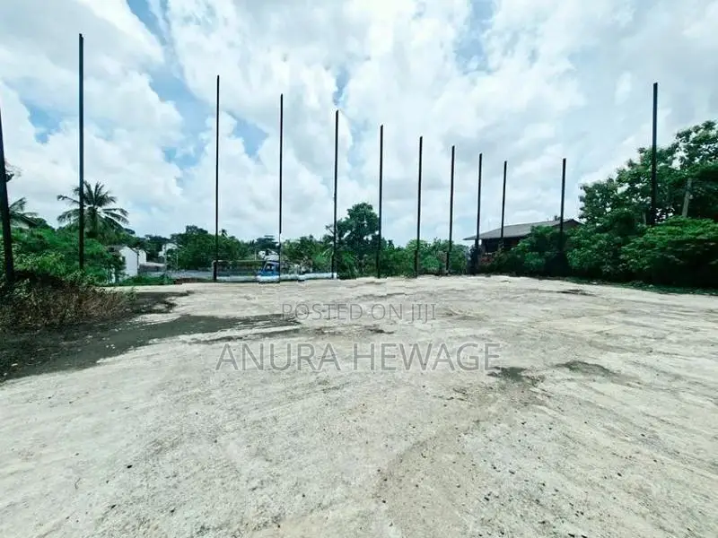 කෝට්ටේ, මාදිවෙල පිහිටි ඉඩමක් විකිණීමට ඇත. (ID : KTTE002S)