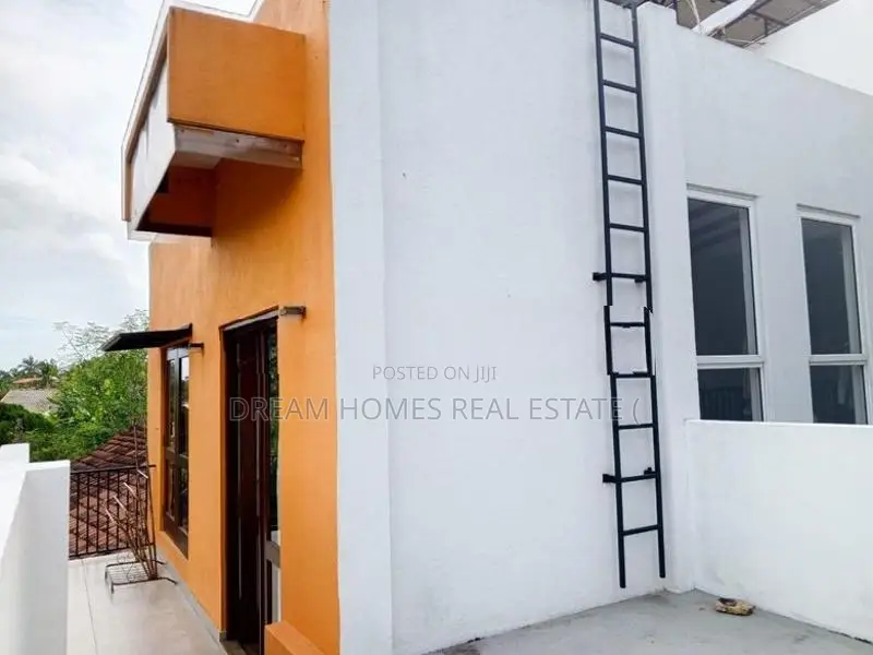 Spacious 40-Perch House for Sale – Weligampitiya, Ja-Ela