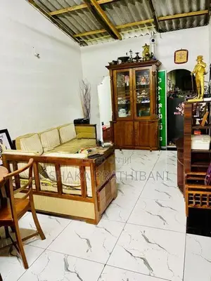 Sale - Beautiful House in Colombo 15