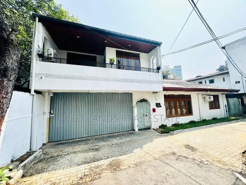 (SR1305) Two Storey House for Rent in Rajagiriya