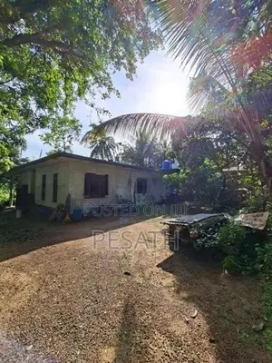 Land For Sale Including Single Story House Athurugiriya