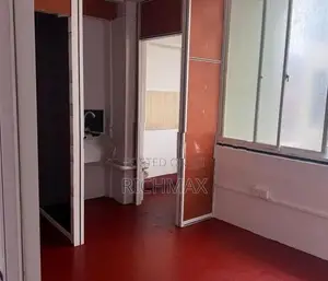 2nd floor office space for rent in Colombo 03