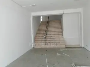 4 story building for rent in Boralasgamuwa