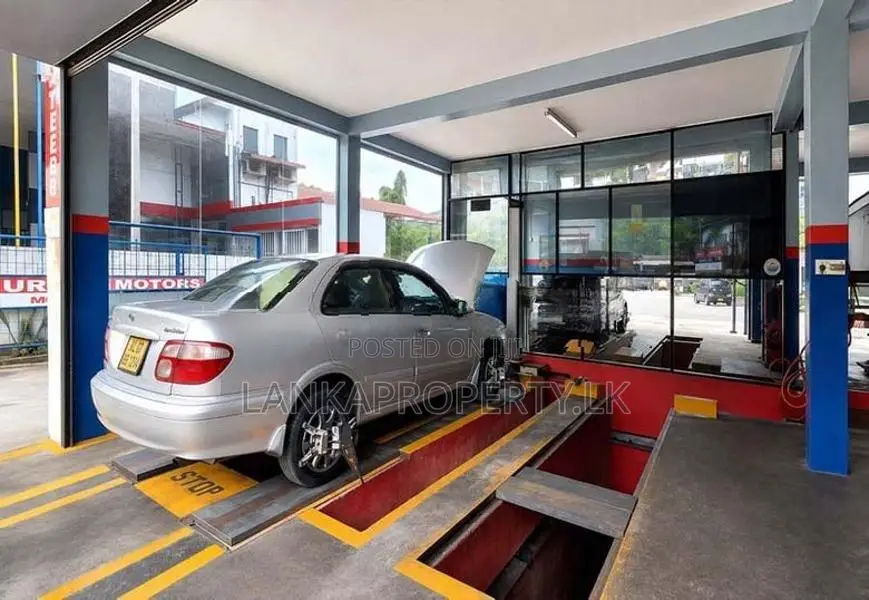 Well Running Automobile Business with Commercial Property for Sale