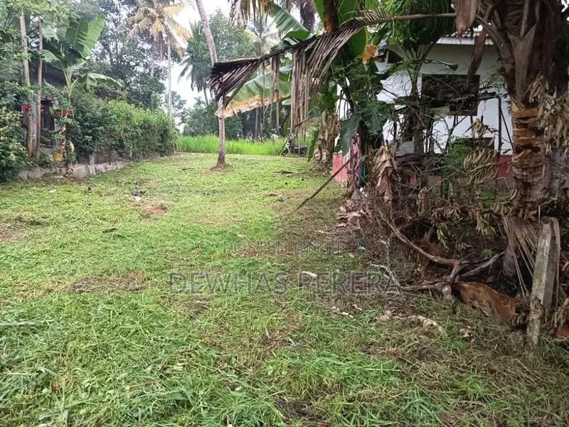 land for sale galudupita mahabage wattala