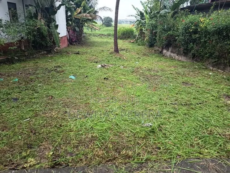 land for sale galudupita mahabage wattala