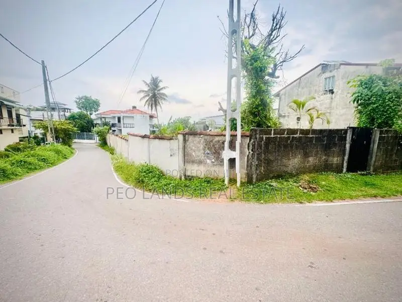 (SL953) 14.15 Perch Land for Sale in Pita Kotte