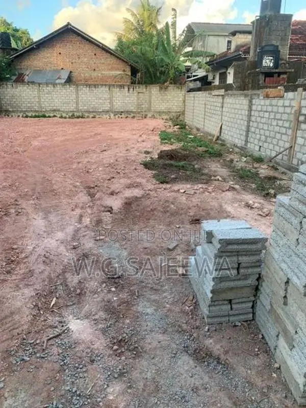 12.5 Perch Land for Sale Kandawala