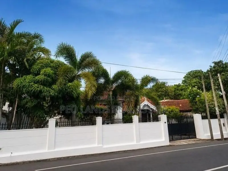 (AR235) Colonial House for Rent in Dehiwala