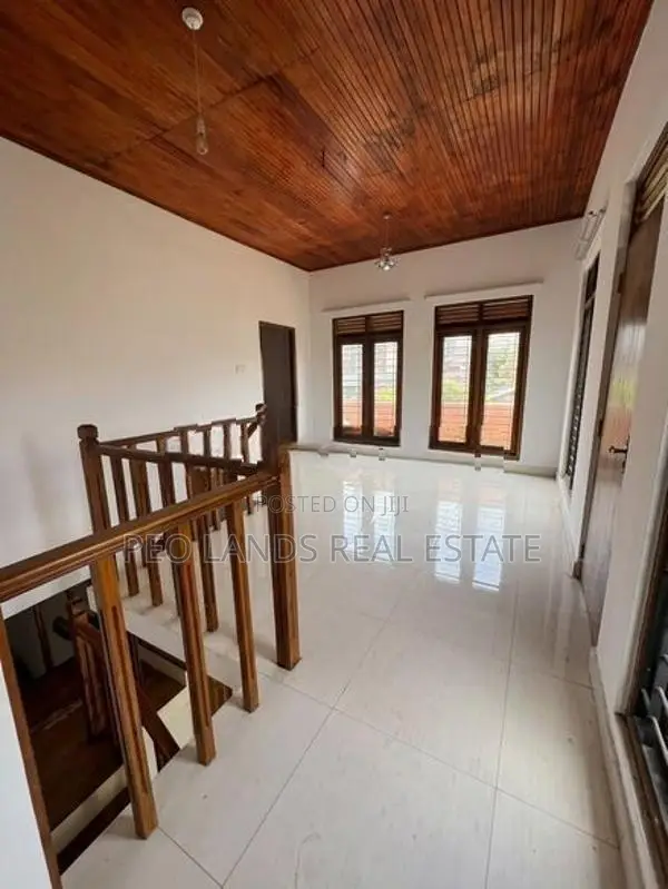 (AR234) Two Storey House for Rent in Homagama