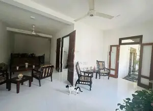 Upper floor for rent in Nugegoda