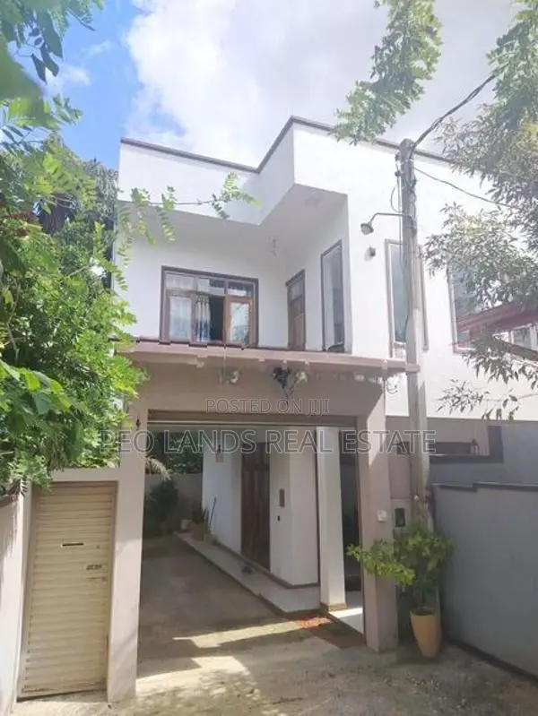 (AH249) Two Storey House for Sale in Homagama