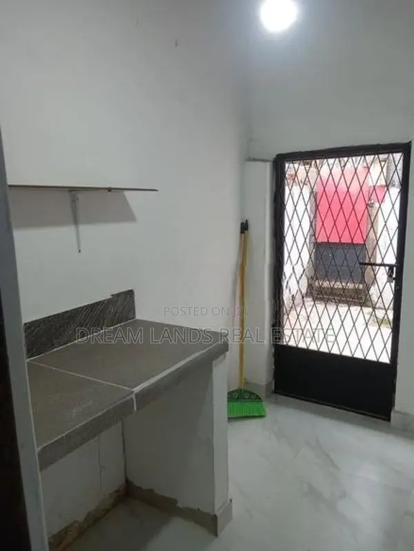 1BED ANNEX FOR RENT IN BATTARAMULLA (SP1116)