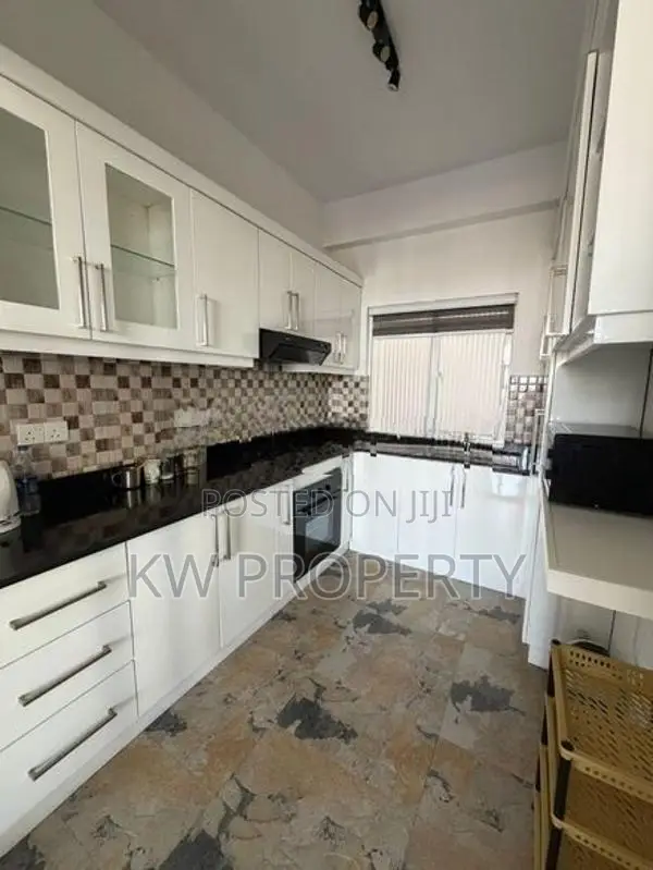 Fully Furnished apartment for sale in Mount Lavinia