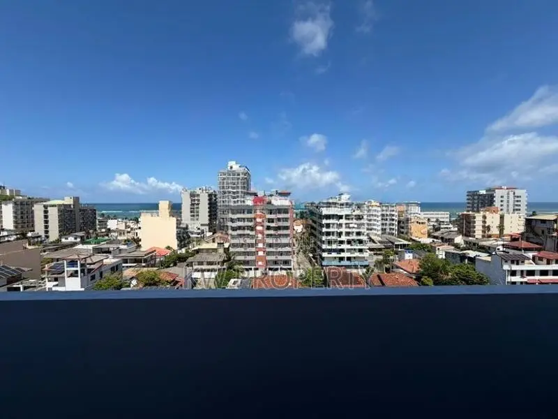 Fully Furnished apartment for sale in Mount Lavinia