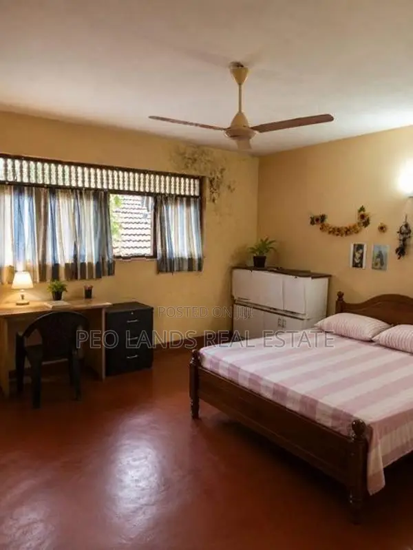 (AL256) 20 Perch Land with House for Sale in Kottawa