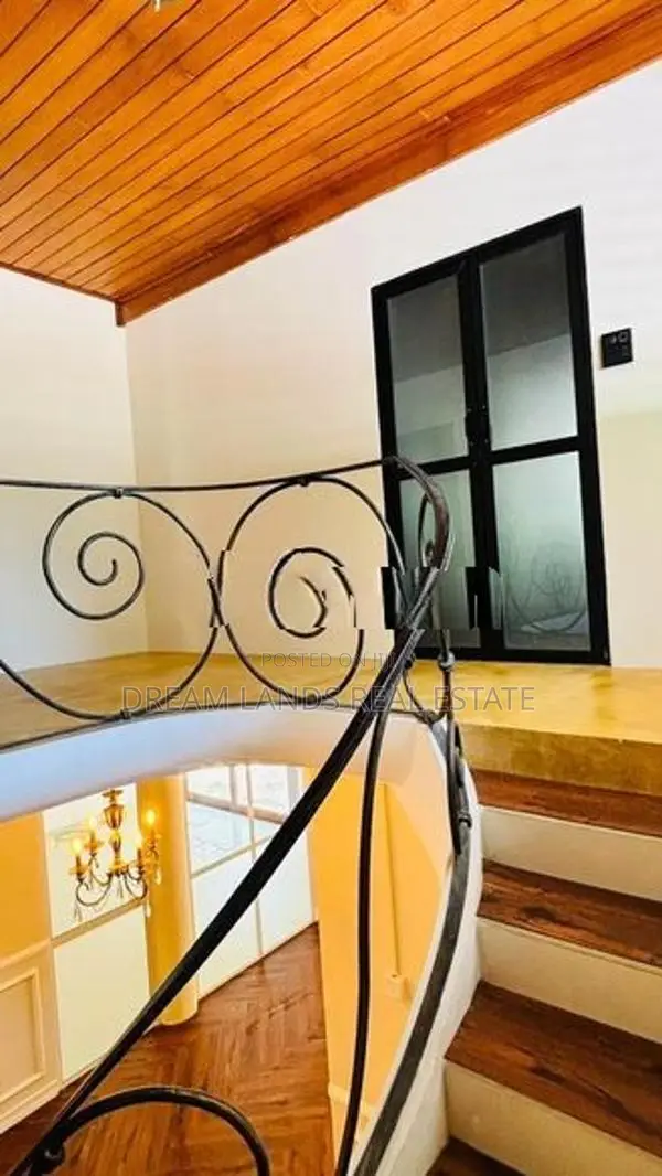 COMMERCIAL BUILDING FOR RENT IN COLOMBO 07 (SP1127)