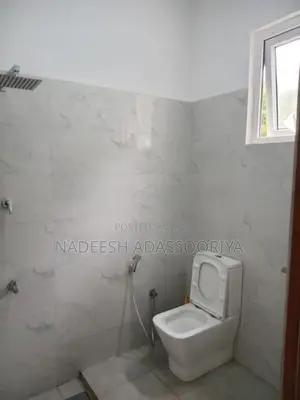 Upstairs House Battaramulla