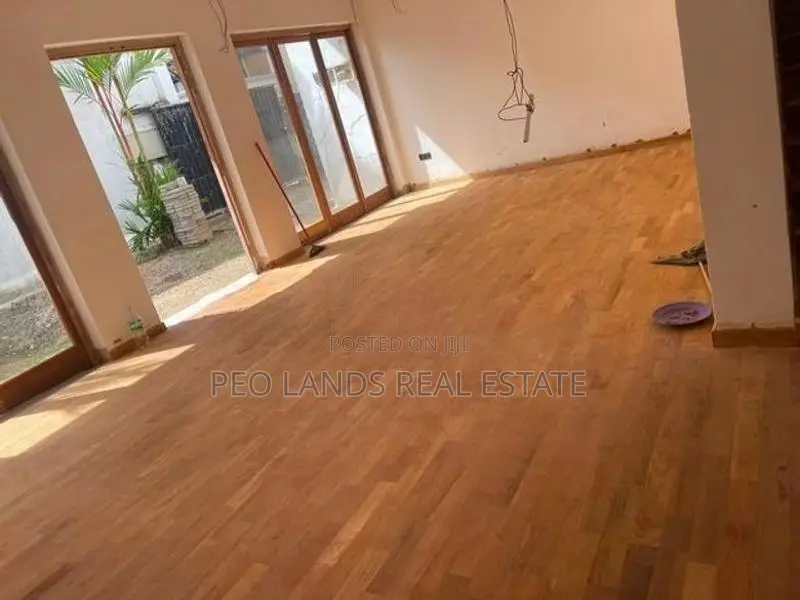 (SH1574) Luxury House for Sale in Sri Subuthipura, Battaramulla