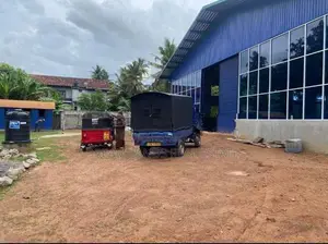 COMMERCIAL BUILDING FOR RENT IN GAMPAHA (SP1320)