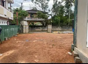 COMMERCIAL BUILDING FOR RENT IN GAMPAHA (SP1320)