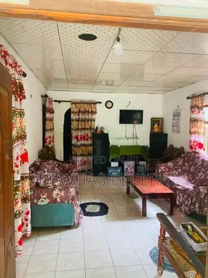 2 house for sale maddegoda road polhena ganemulla