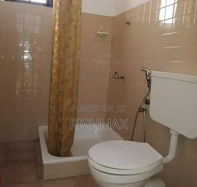 Commercial place for rent in Colombo 06