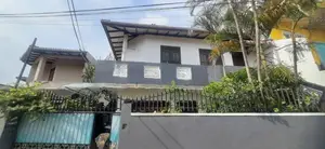 Upstairs House For Rent in Kotikawaththa