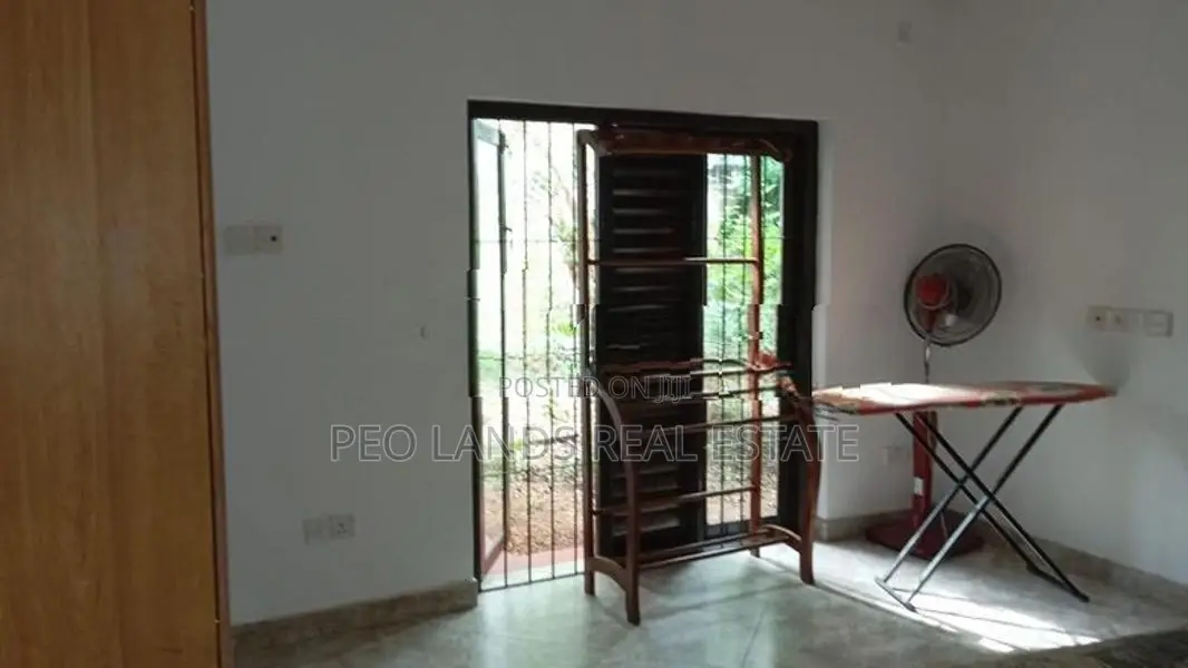 (AR265) Single Storey House for Rent in Homagama