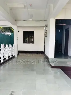 housevfor sale tewatta road kanddaliydda paluwa ragama