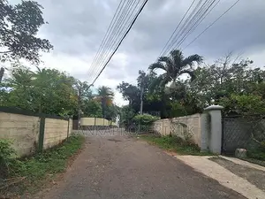 Land for Sale in Close to Kadawatha Town.