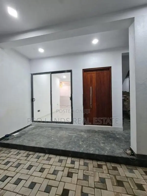 (AR268) Brand New House for Rent in Kottawa Mattegoda