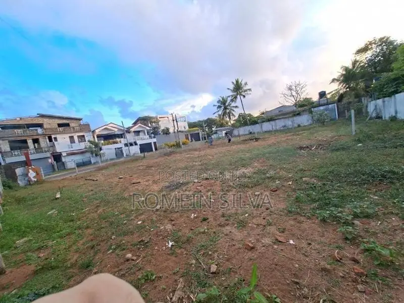 Commercial Land For Rent - Egodauyana Junction In Moratuwa