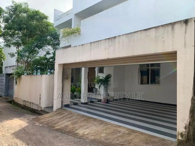 Two storied Box type House for Sale in Malabe