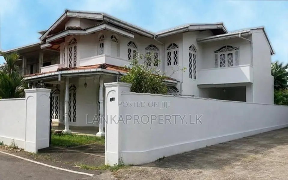 Spacious Two Storey House for Sale in Himbutana Road