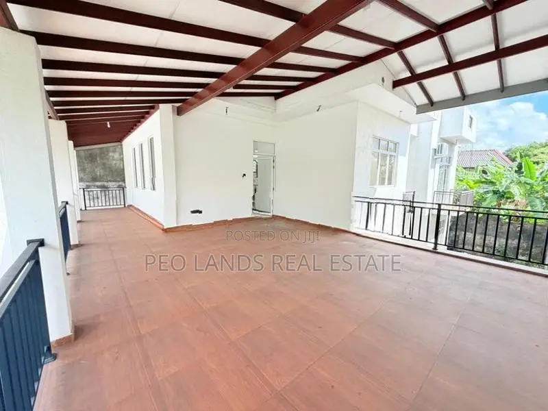 (SR1503) Modern Luxury Two Storey House for Rent in Battaramulla